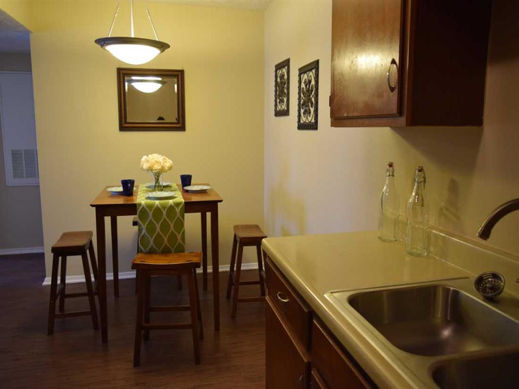 Hunters Point Apartments Image 31