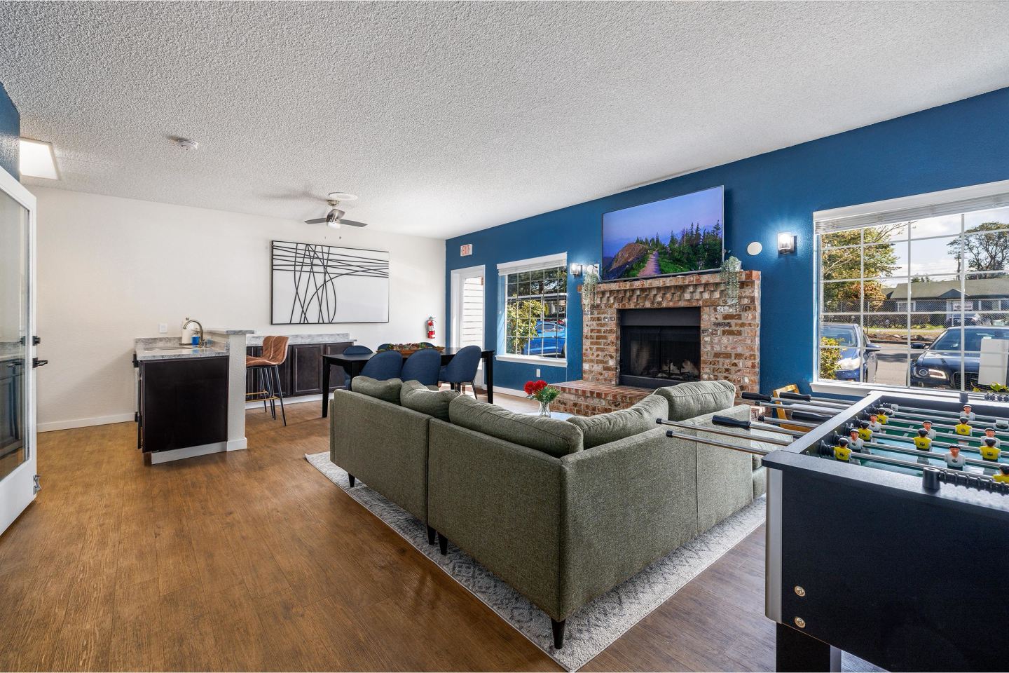 Garden Pointe Image 9