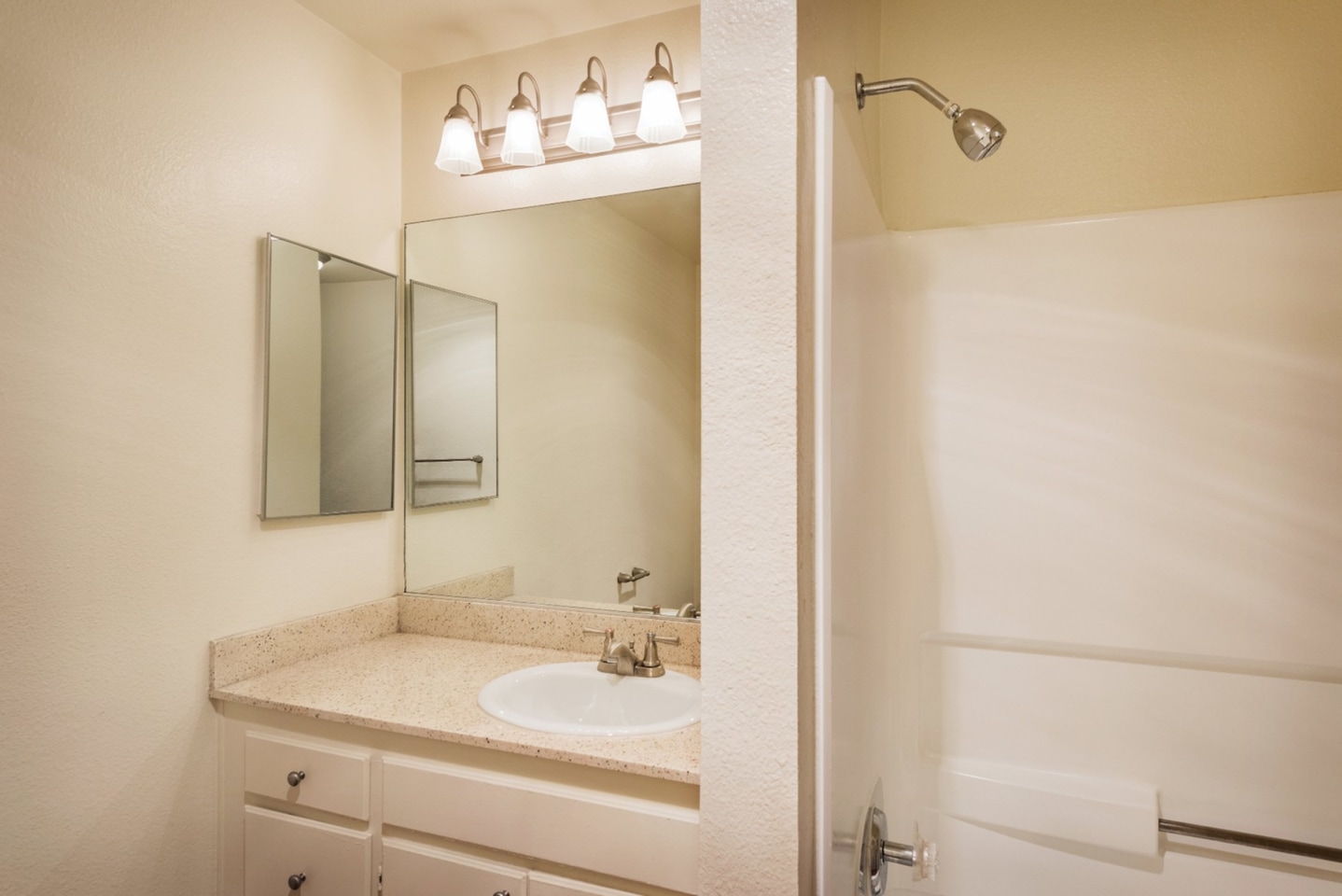 Elan View Pointe Apartments Image 26