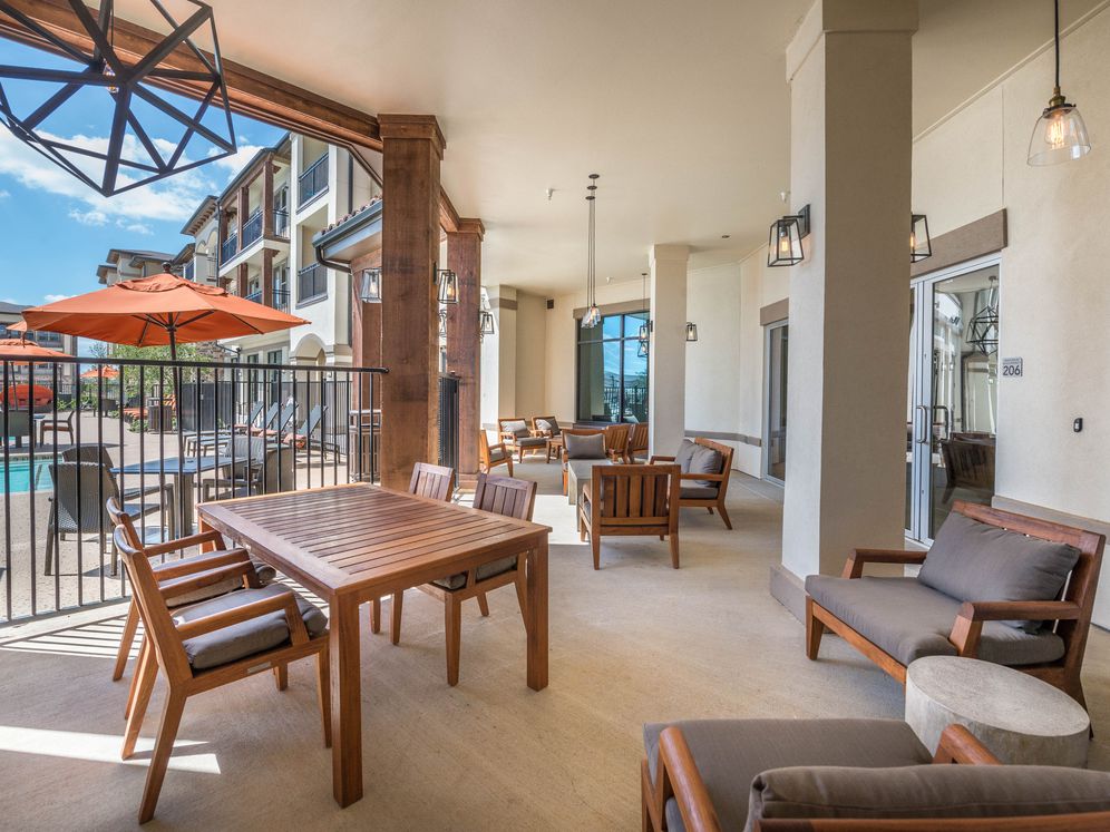 Avalon Lakeside Image 30