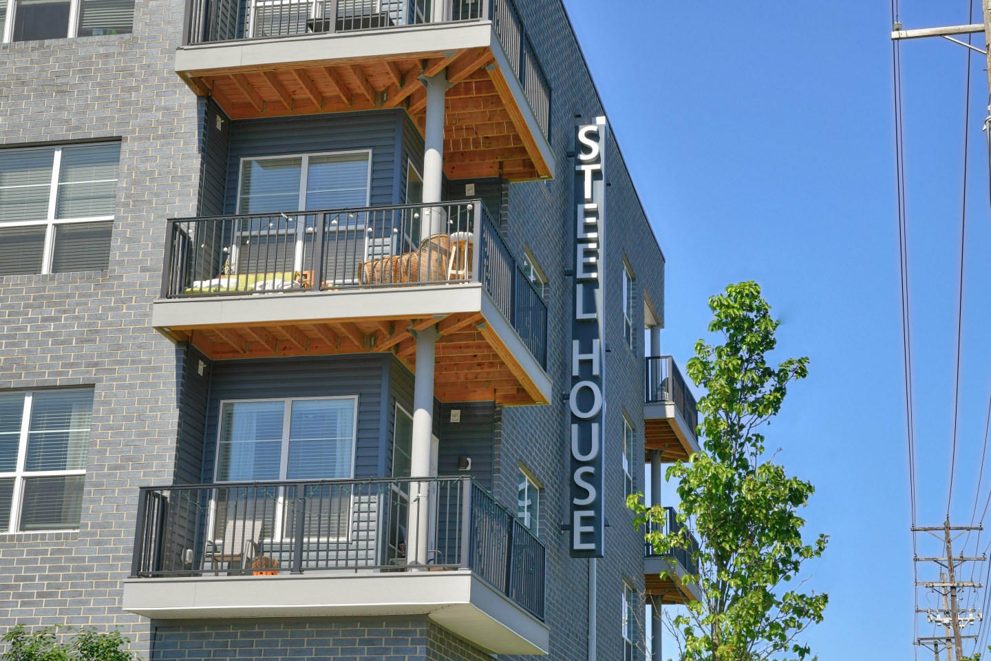 Steel House Image 20
