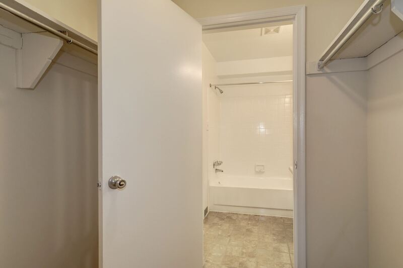 Crossland Image 25