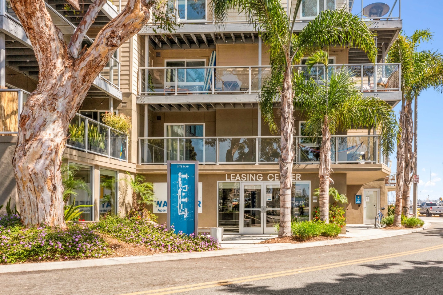 WAYFARER APARTMENTS + MARINA Image 24