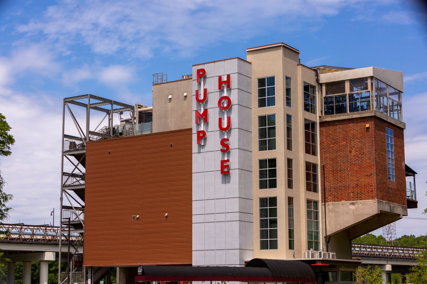 Riverwalk Image 29