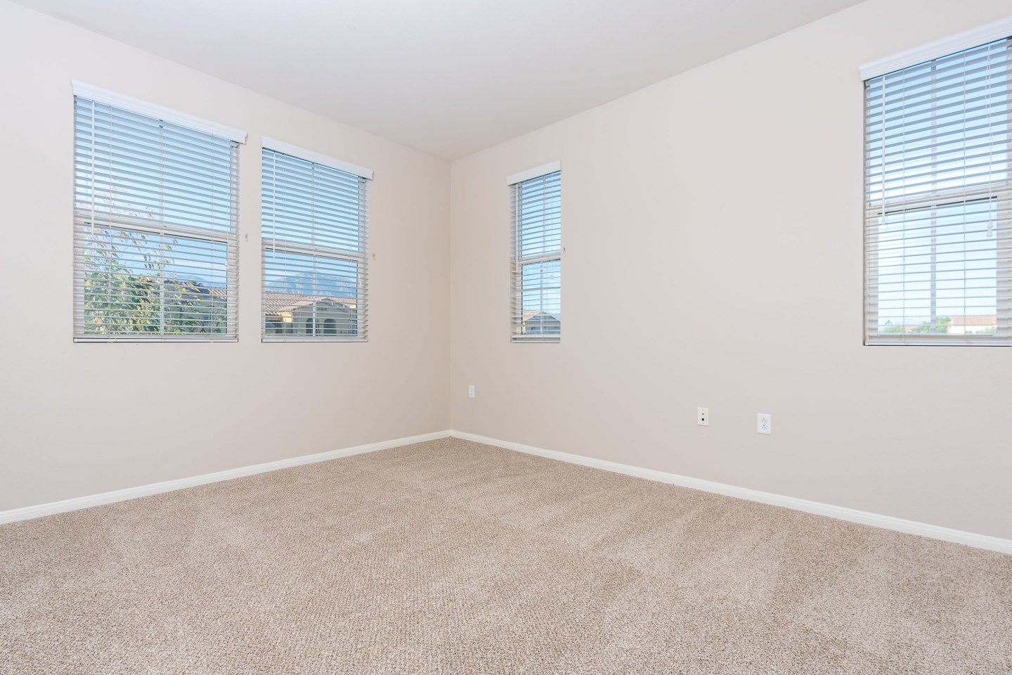 College Park Apartment Homes Image 45