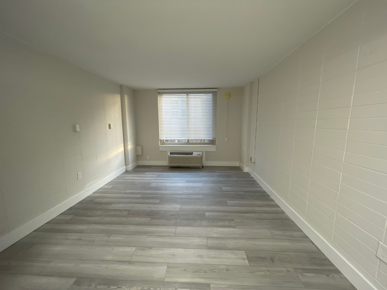 Academia Suites Image 5