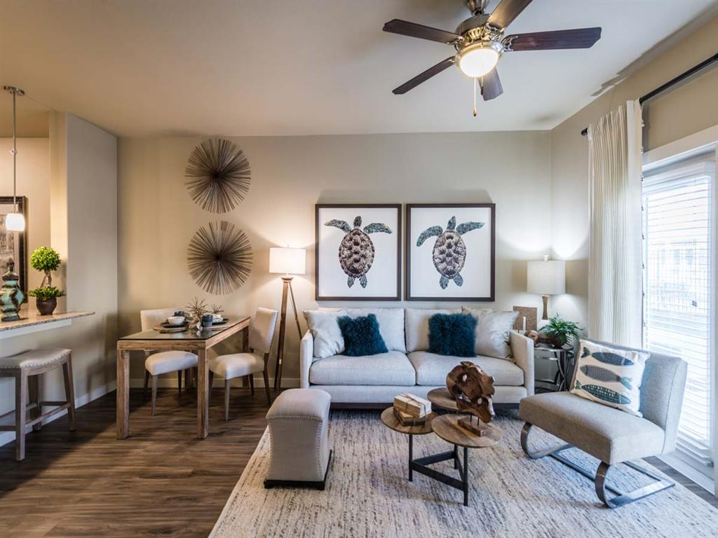 Century Palm Bluff Image 36