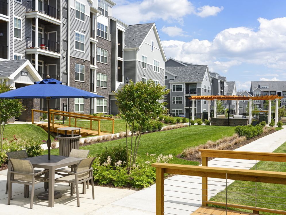 Avalon Laurel Image 31