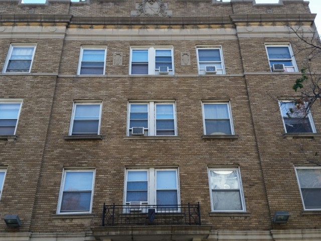 Astor Apartments Image 3