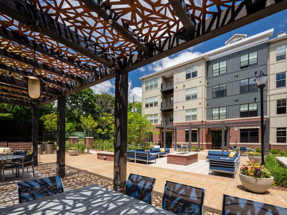 Avalon Maplewood Image 25