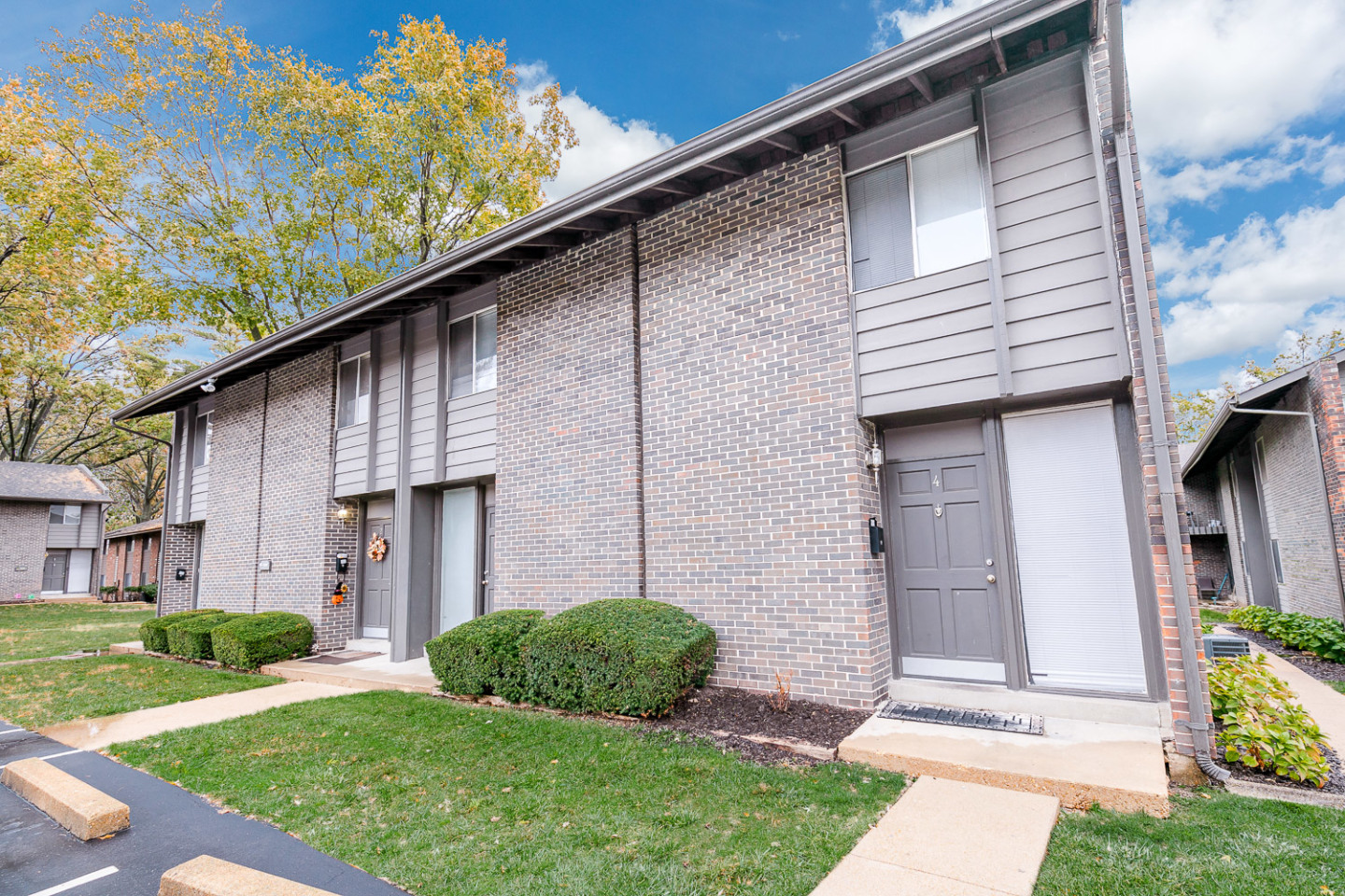 Cypress Village Apartments Image 22