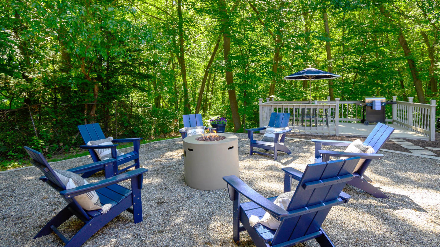 Edgewood Court Image 16