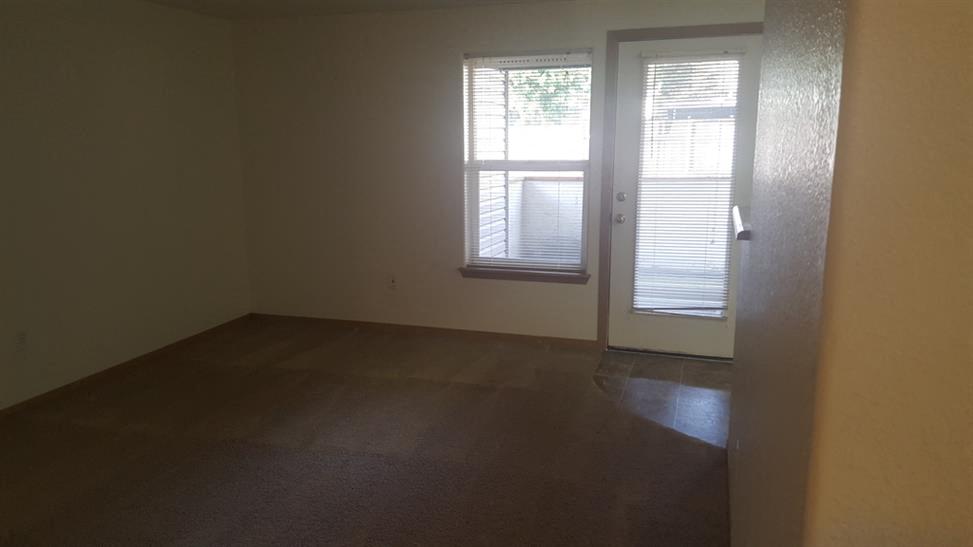 Creekside Villa Apartments Image 2