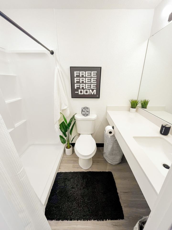 The Freehand Apartments Image 46