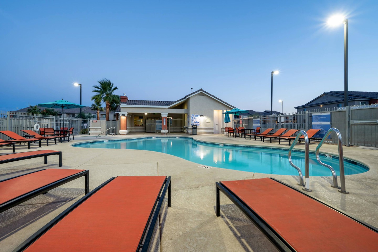 Sunrise at Tropicana Image 5