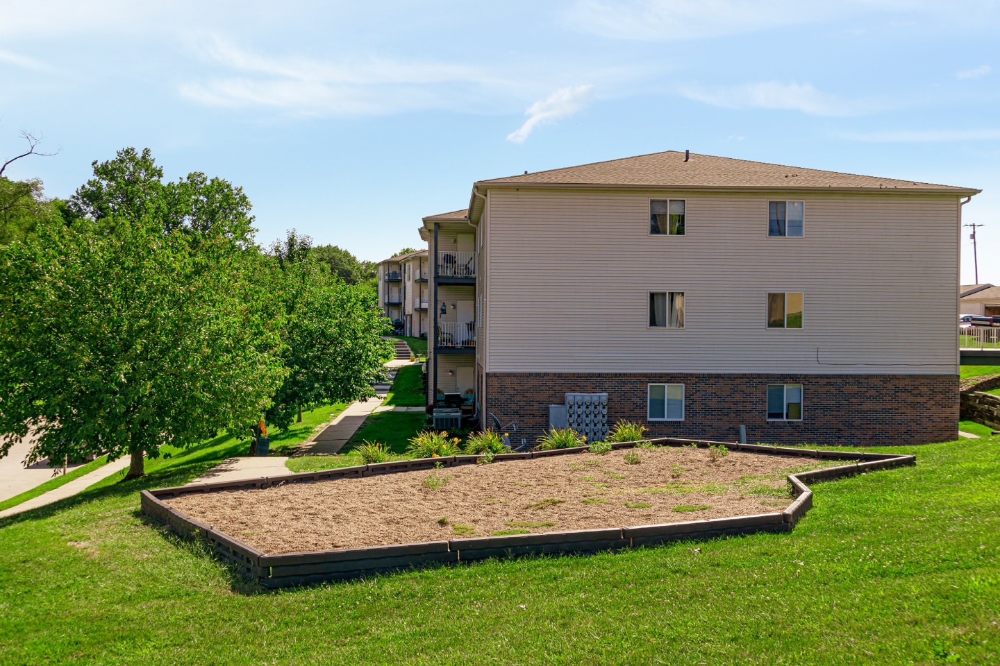 Parkview Apartments Image 8