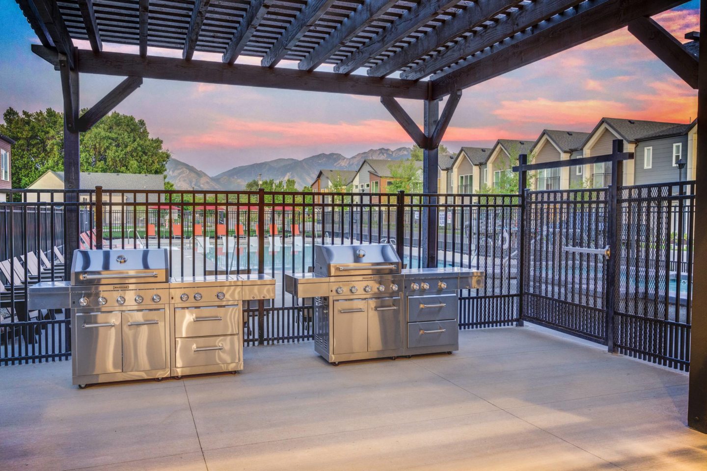 Hawthorne Townhomes Image 1