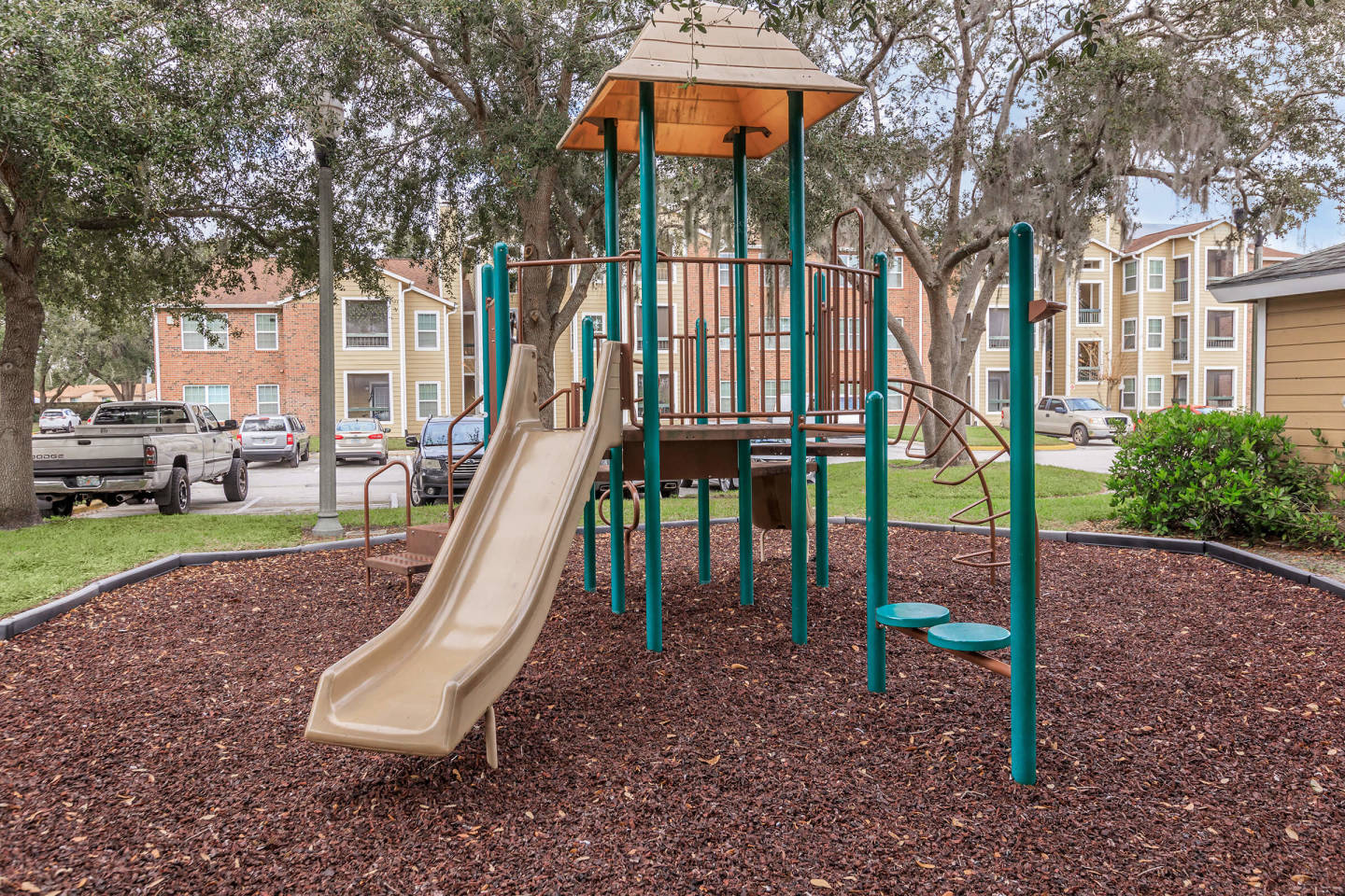 Regency Gardens Condos Image 24