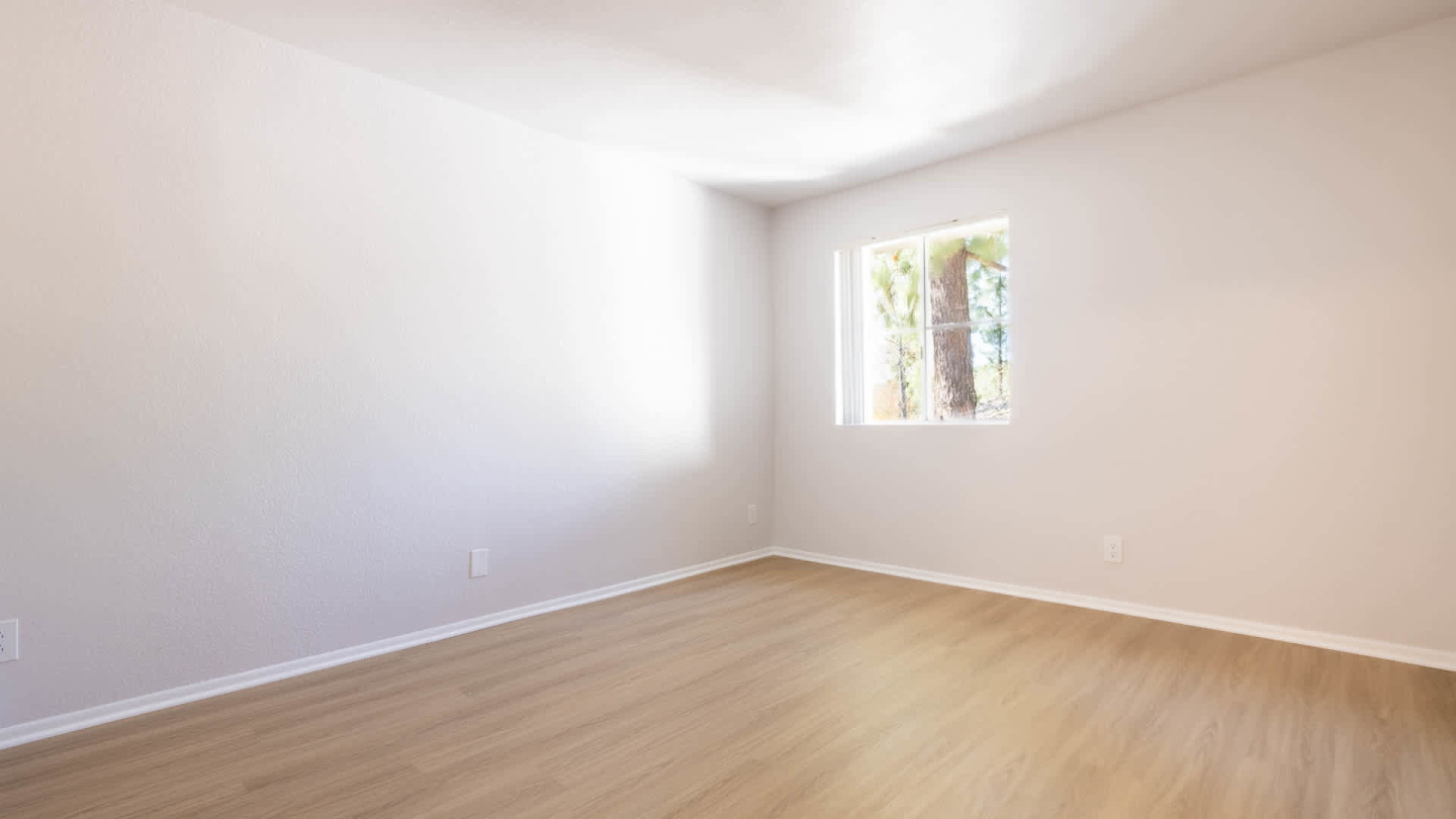 Oak Park Apartment Homes Image 5