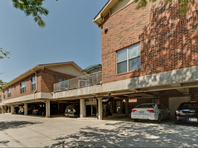 McFarlin Place Apartments Image 10