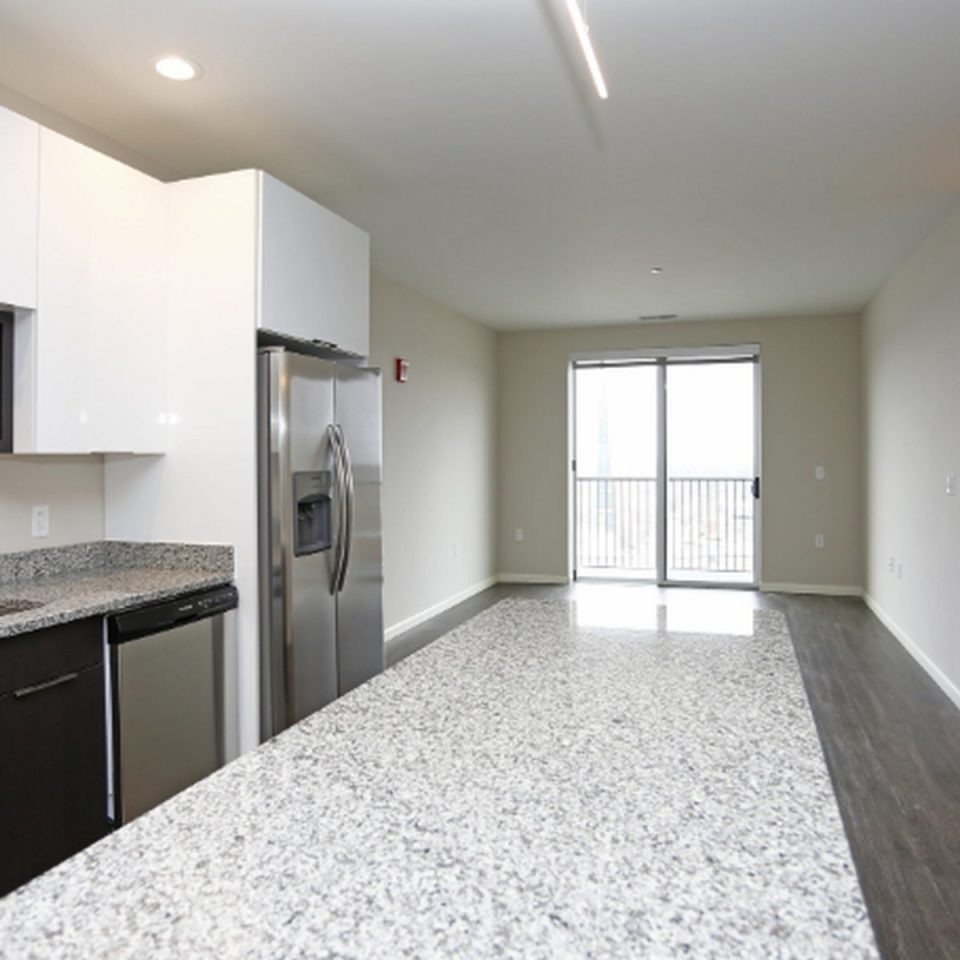 Skyline Tower Image 21