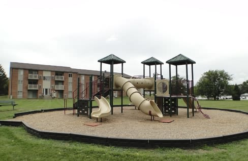Oakview Estates Image 20