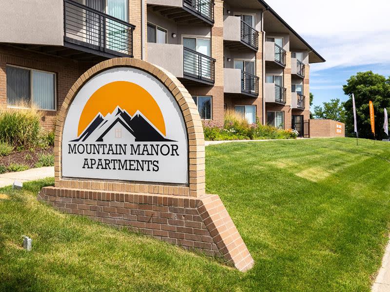 Mountain Manor Image 12