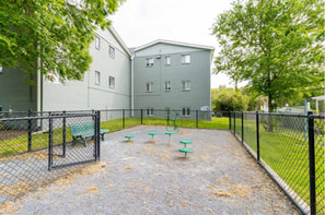 Calvert at Quarterfield Station Image 14