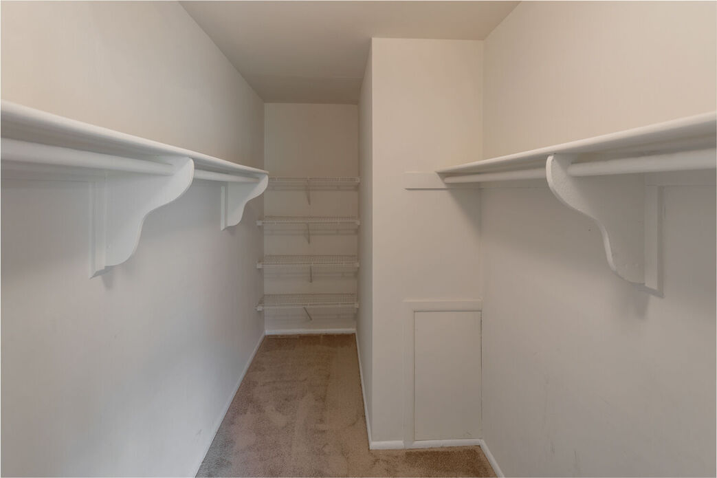 Lafayette Apartments Image 16