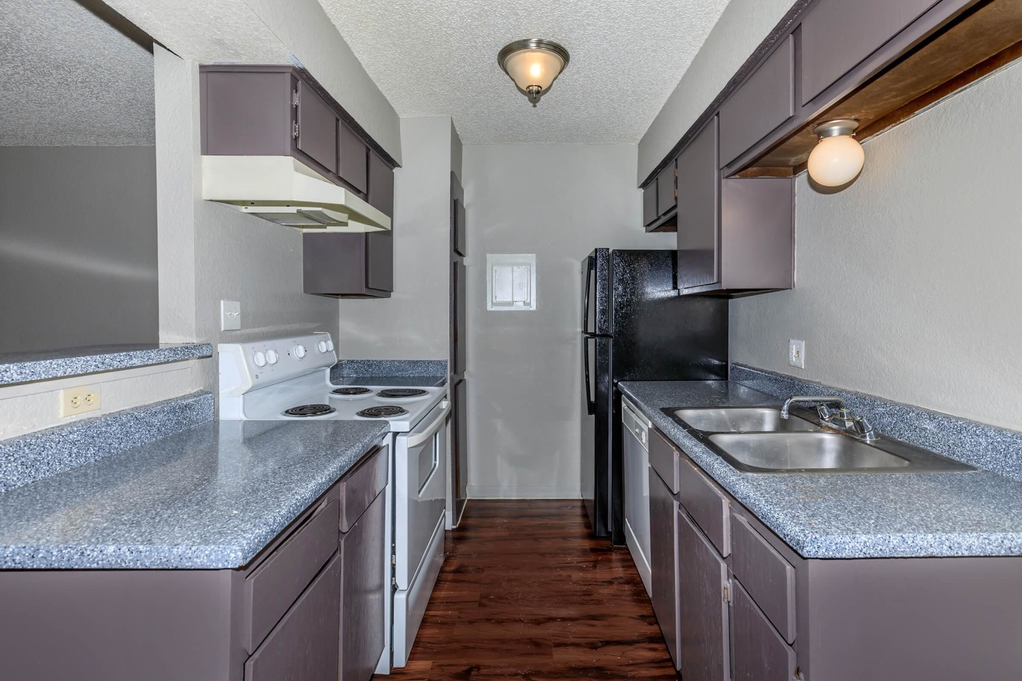 Country Place Apartments Image 14