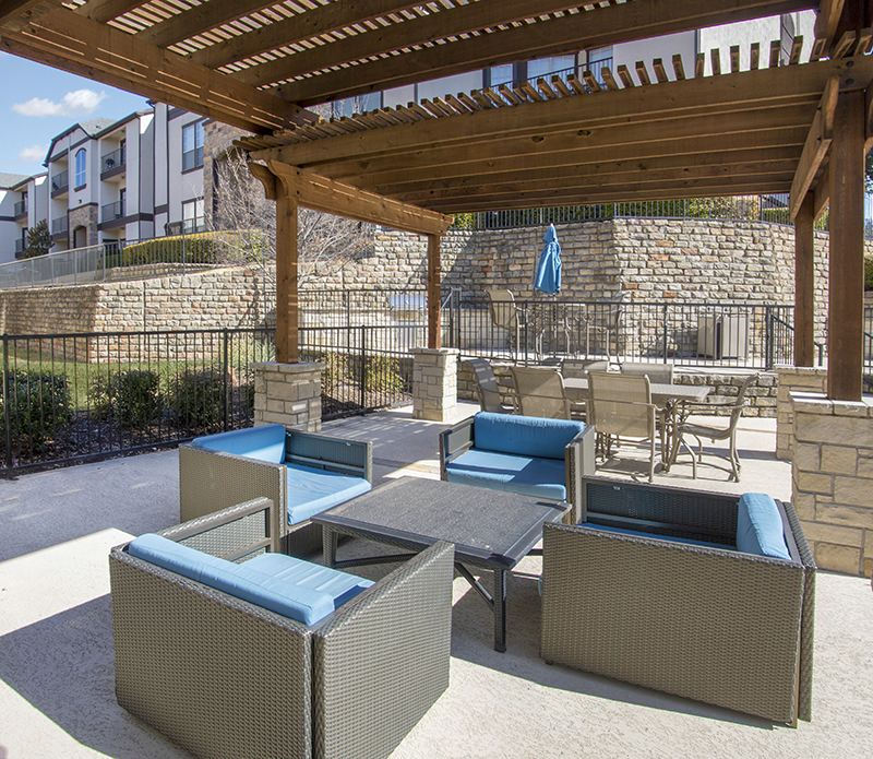 Vail Village Apartments Image 20