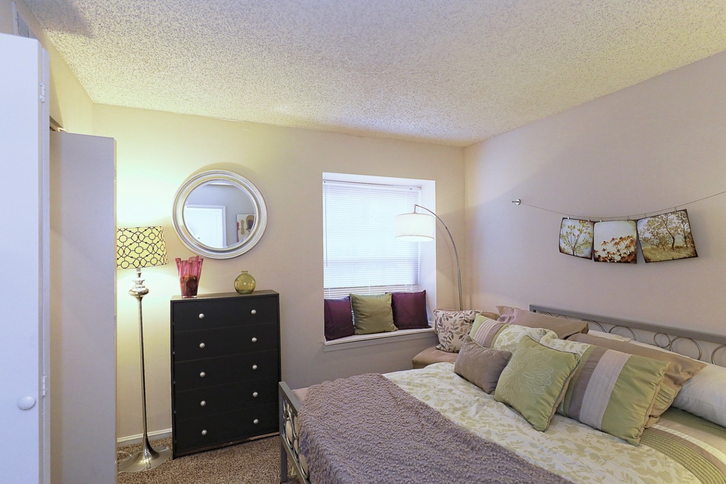 The Morehead Apartments Homes Image 30