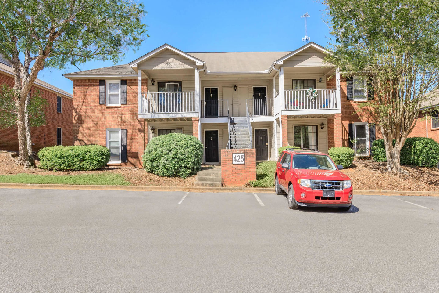 Turtle Place Apartments Image 6