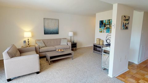 New Carrollton Woods Image 6
