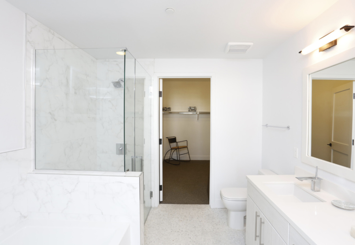 Wellesley House Apartments Image 32
