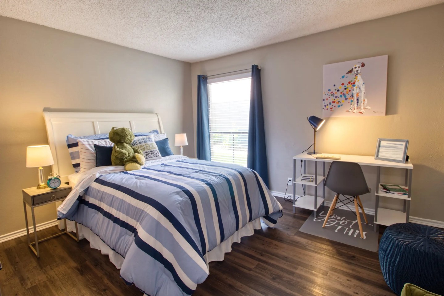 4000 Horizon Hill Image 22