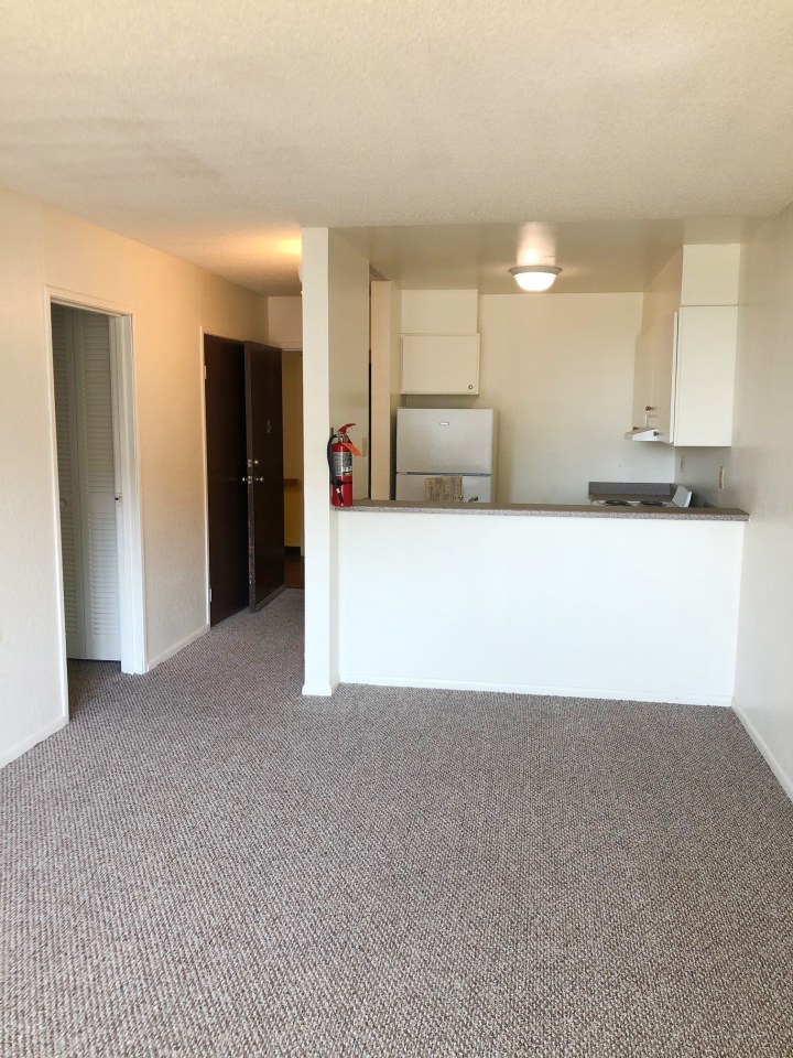 Senior Housing - Rose of Sharon Image 3