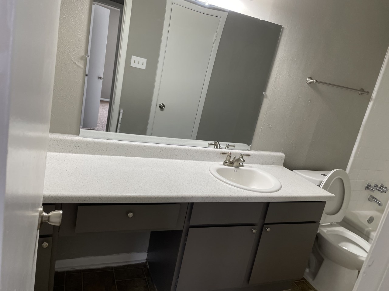 Ashton Park Apartments Image 5