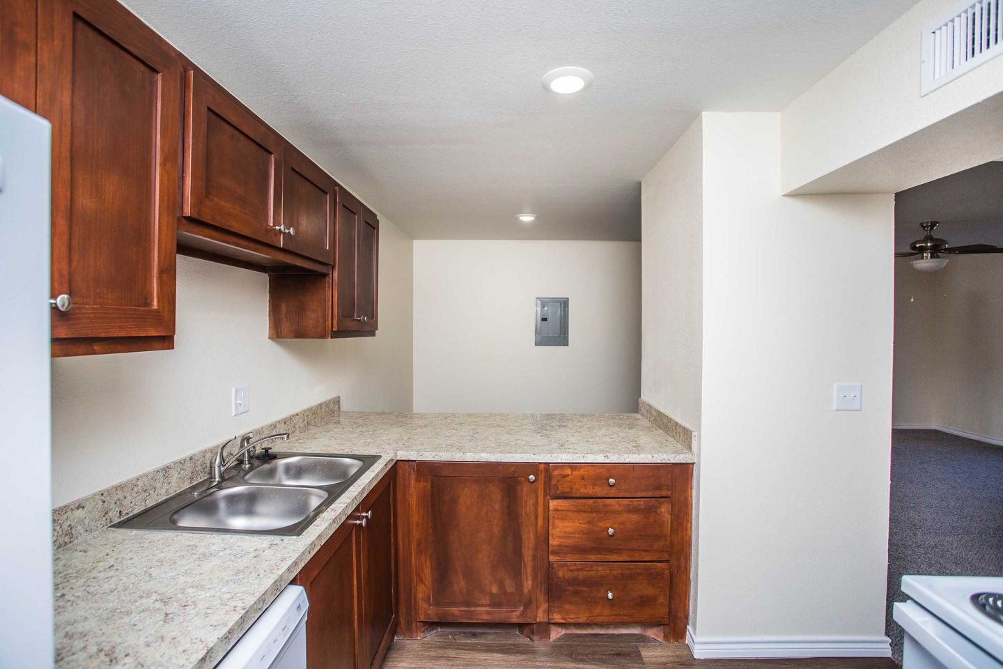 Parkside Apartments Image 2