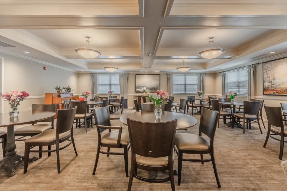 Glenmont Abbey Village - Senior Housing Image 7