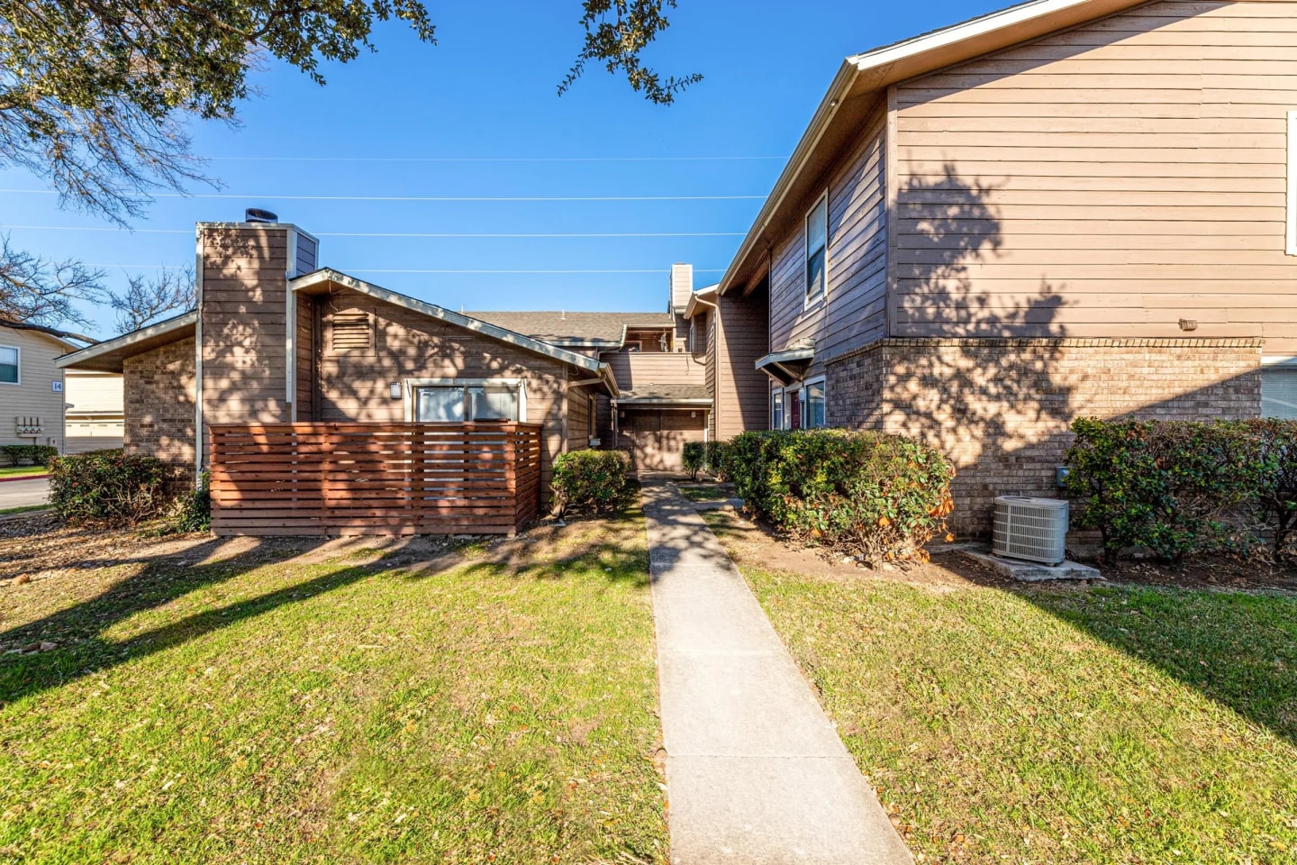 The Camaron Townhomes & Flats Image 59