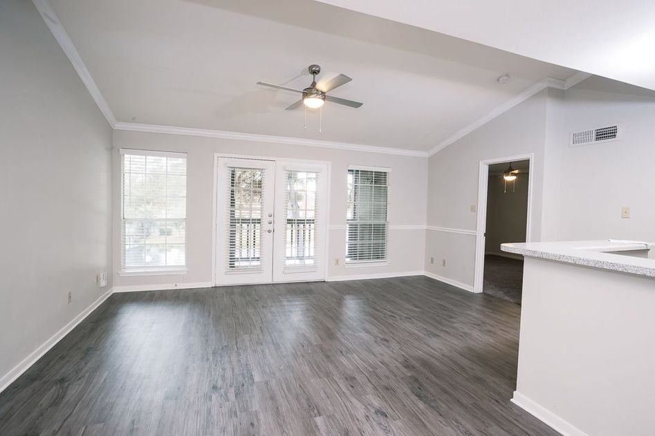 Lakeview Apartments Image 13