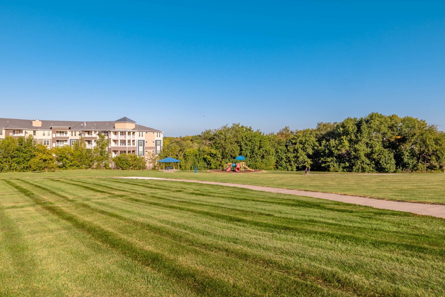 Bonavia Luxury Apartments Image 55