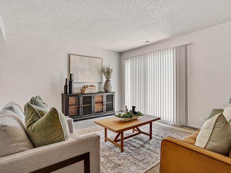 Mid Central Apartments Image 8