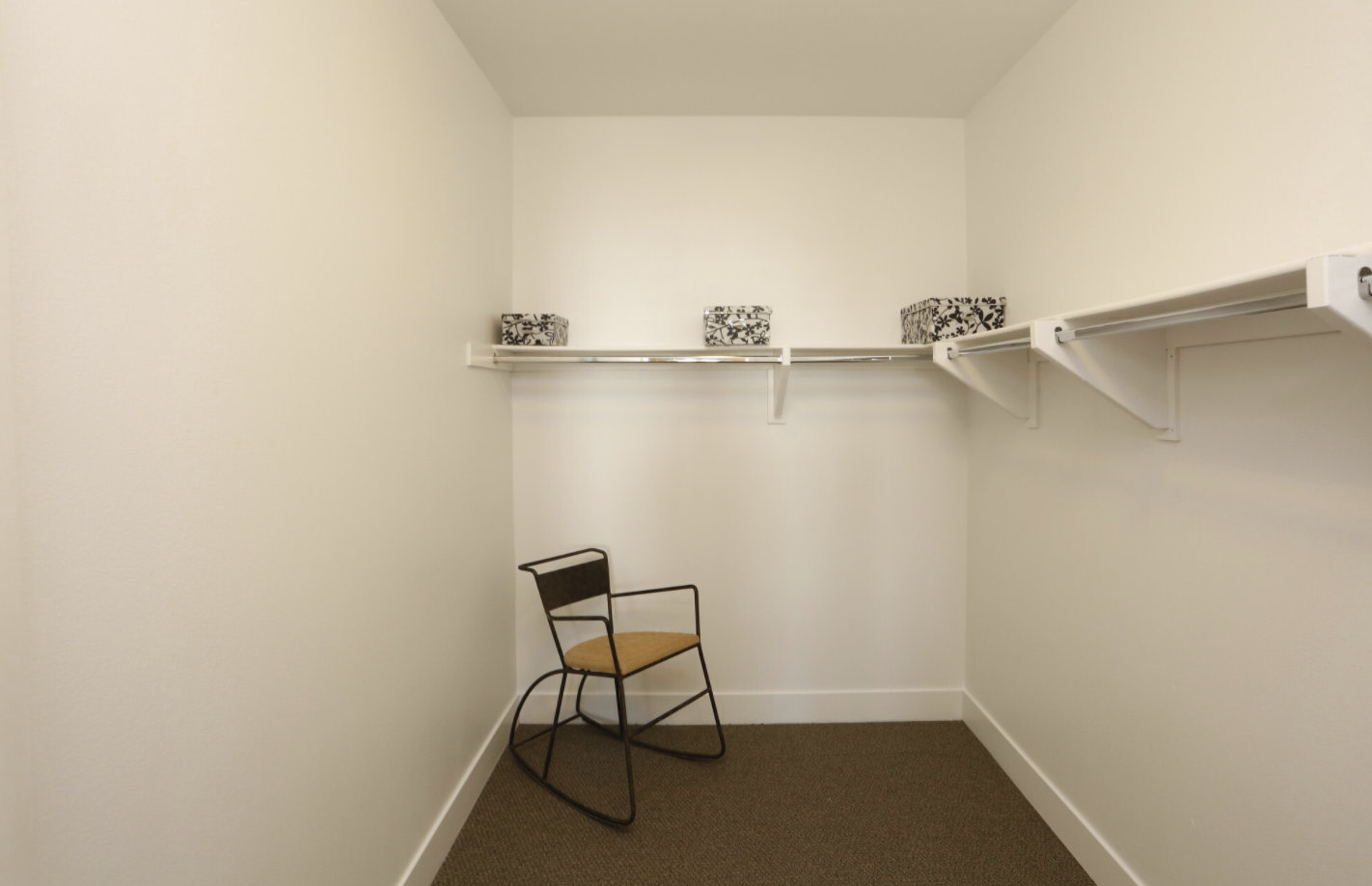 Wellesley House Apartments Image 27