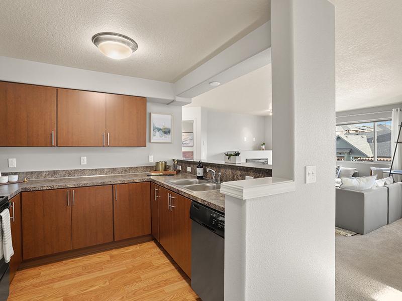 Sunridge Terrace Image 7