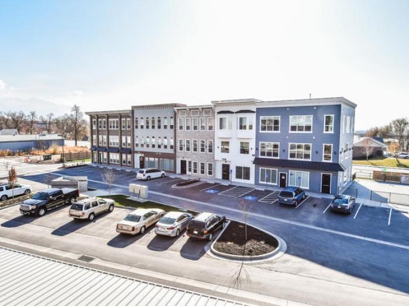 Grovecrest Center - Senior Living Image 7