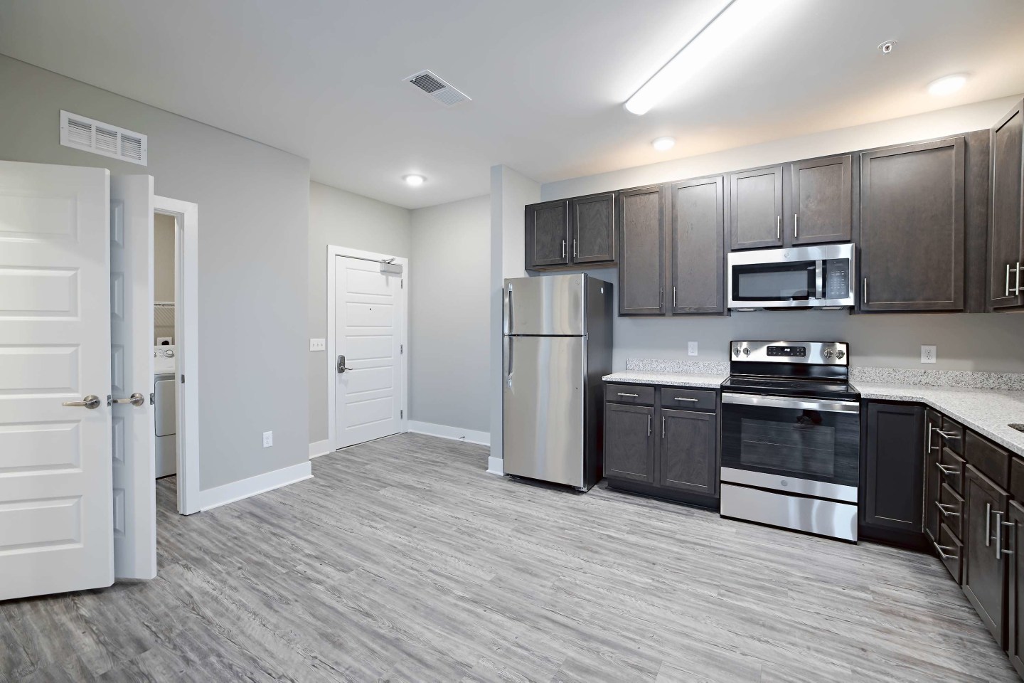 Bonavia Luxury Apartments Image 2