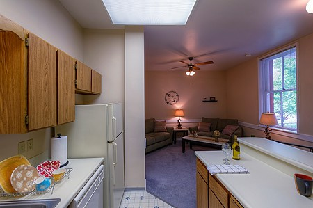 Randolph Arms Apartments Image 3