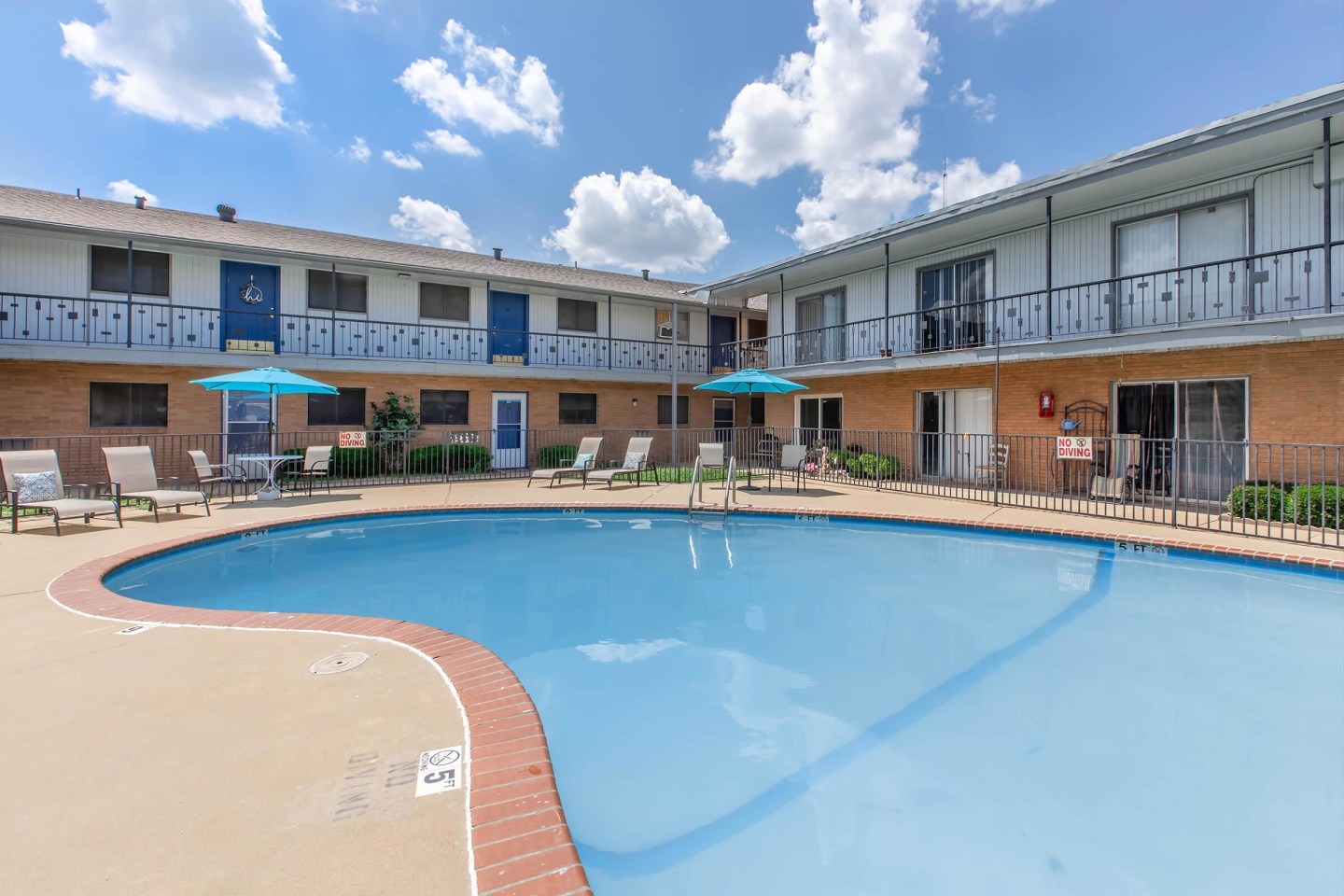 Brigadoon Apartments Image 1